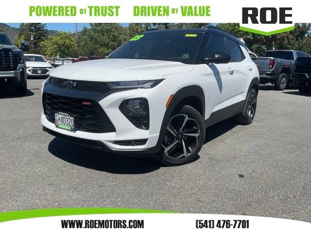 2023 Chevrolet Trailblazer RS in Summit White — front three-quarter view